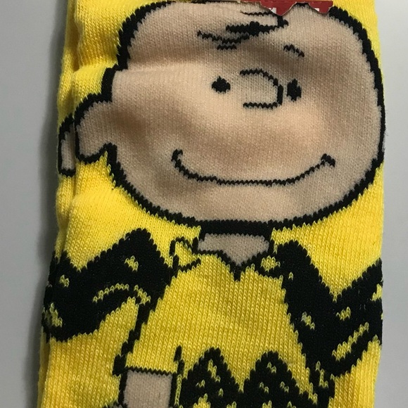 Snoopy & Charlie Brown Socks - Picture 4 of 6